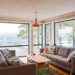 8 Person In Risor-by Traum Risør
